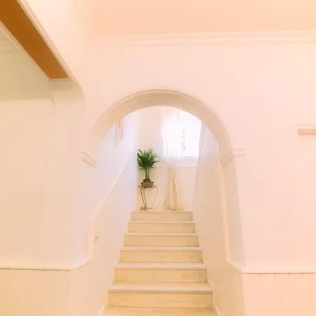 Sirena 호텔 고우비아