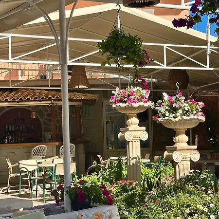 Sirena Hotel 3*